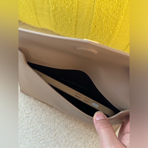 YSL Baby Uptown envelope clutch - Picture 5 of 13